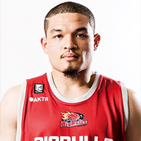 プロバスケットボールプレイヤー　澤地サミュエル・ジュニア 選手